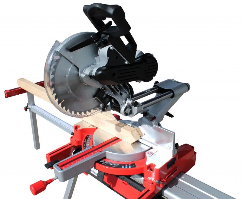 Profesjonalna piła ukośnica KAP