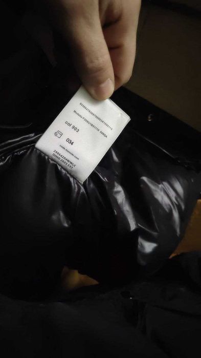 Зимова куртка Moncler (оригінал) Madeira Hooded Short Down Jacket
