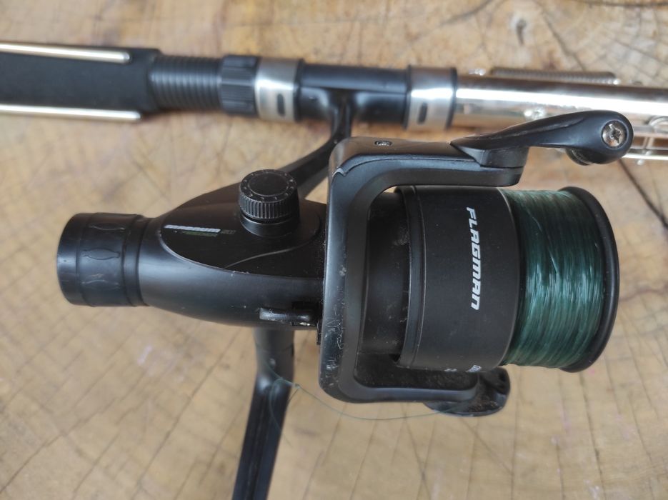 Спінінг самопідсікающий удочка катушка Flagman