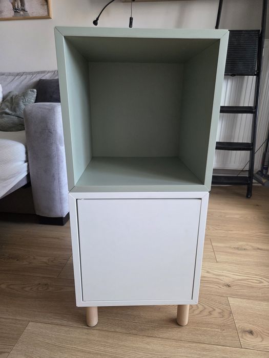 Szafka Eket z nóżkami Ikea