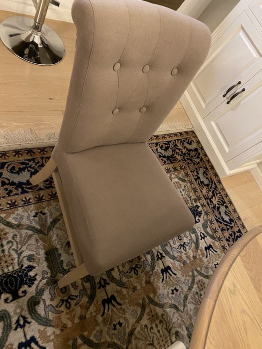Mesa em Madeira Maciça 1,60mts x 1,20mts