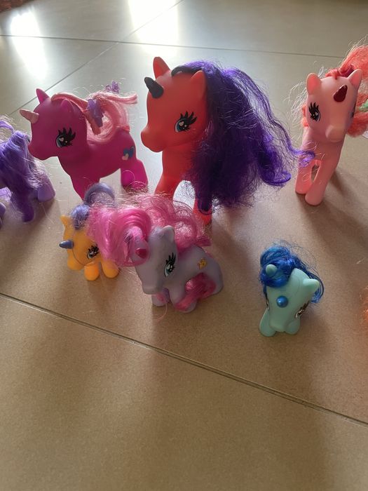 20 Poneis de borracha