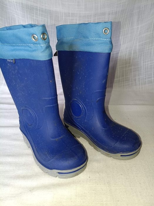 Kalosze Muflon dla dziecka r26 wkł 17 cm wys 23 cm
