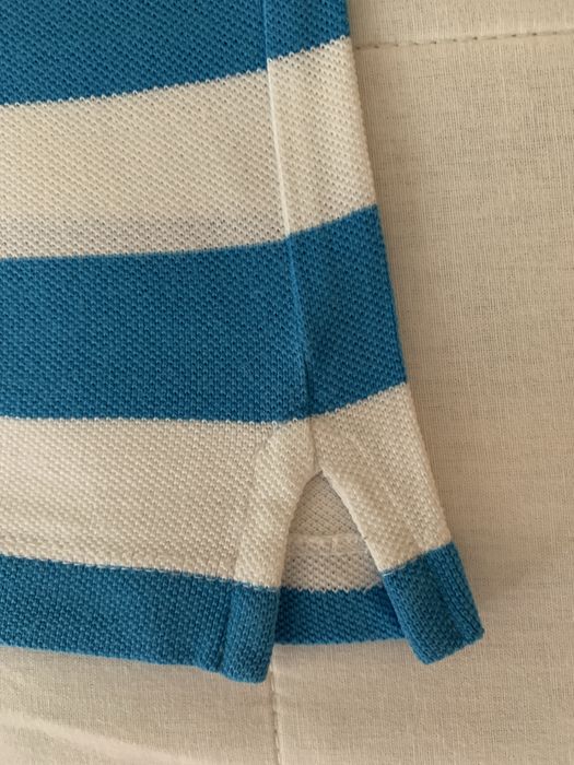 Polo Decenio azul e branco original