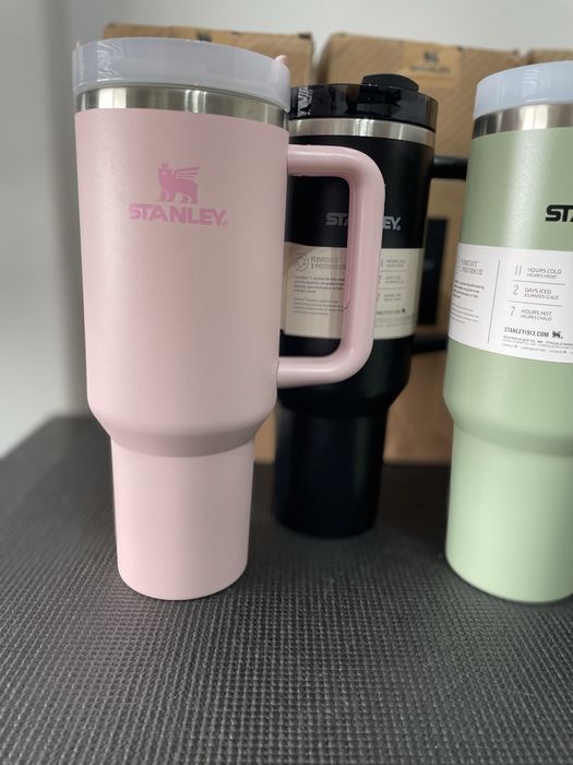 Copo Stanley a partir de 30€ Térmico Acompanhe o Ritmo do Seu Dia