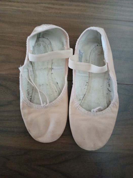 Sabrinas ballet Bloch 35