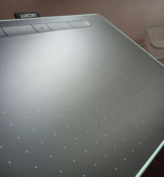 Mesa digital Wacom Intuos M (verde pistácio/menta)