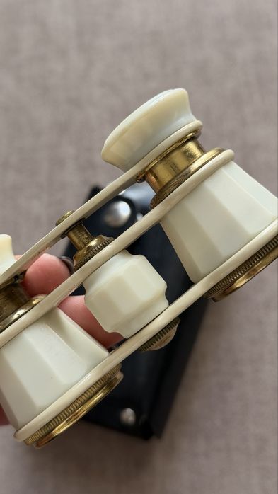 Ретро бинокль маленький театральный