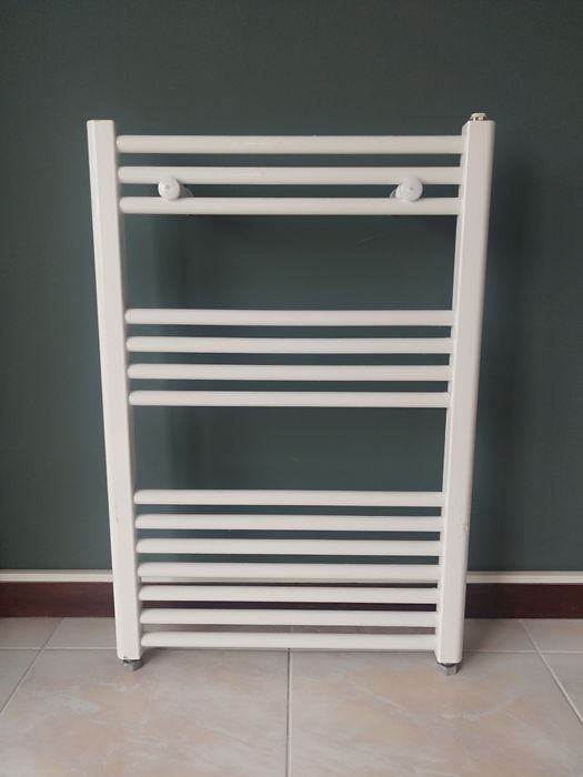 Toalheiro Elétrico Parede