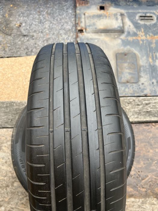 205/60 R16 92V Goodyear EfficientGrip Performance Шини літо