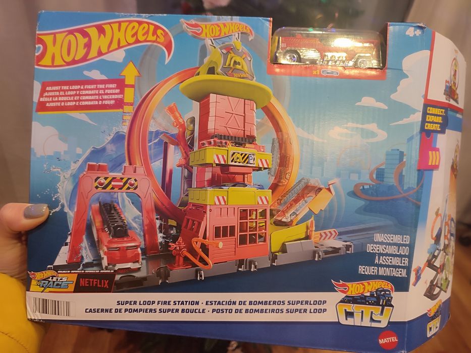 В наявності. Трек Hot Wheels City Fire Station Пожежна станція оригіна