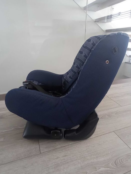 Cadeira de bebê auto