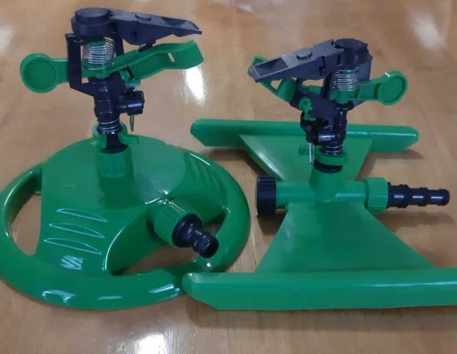 Zraszacz ogrodowy pulsacujni obrorowy do nawadniania Nowy