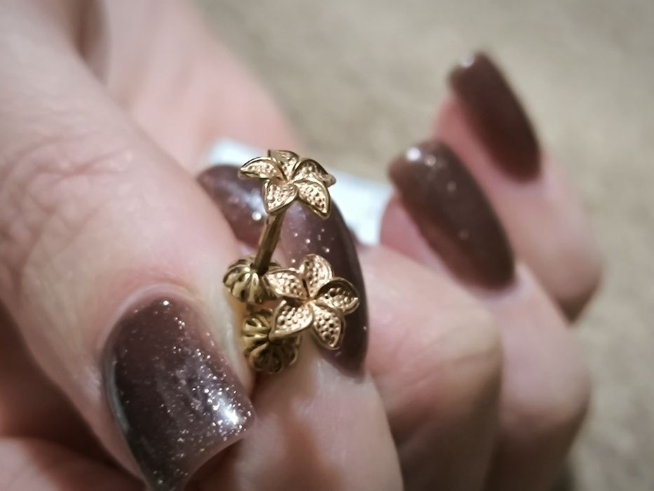 Продам серьги 585