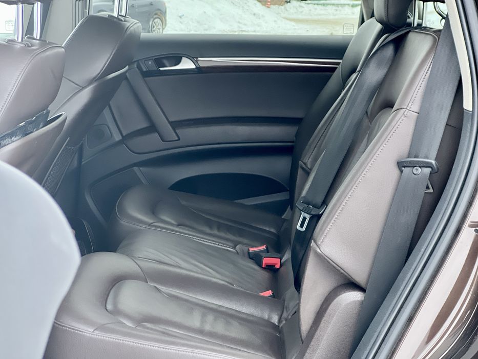 Audi q7 3.0 tdi 2011 свіжа