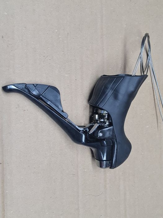 Lewy ergopower Shimano Ultegra BR-R8000