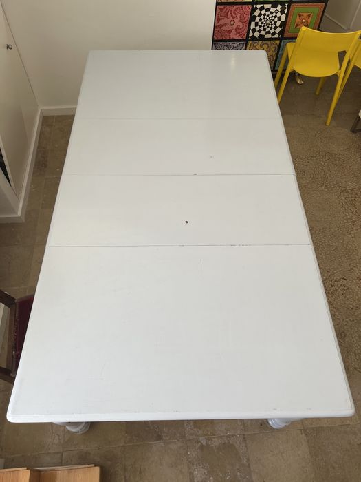 Mesa de sala classica branca