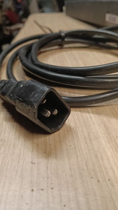 régua de alimentação para rack de 19 polegadas