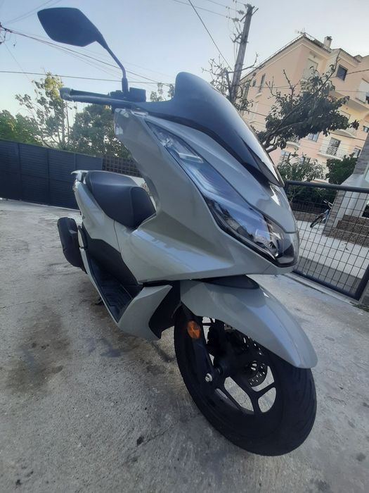 Honda Pcx 125, 3700km.
