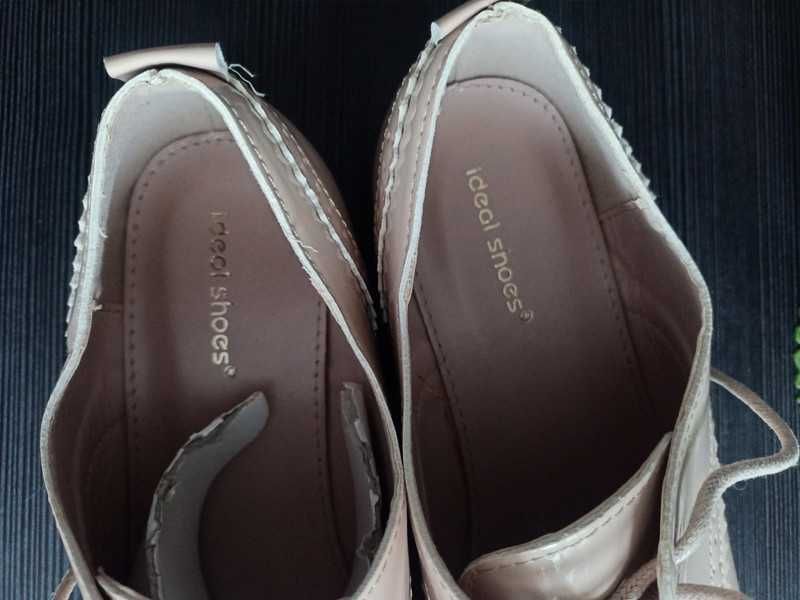 Lakierki półbuty oksfordki rozmiar 40