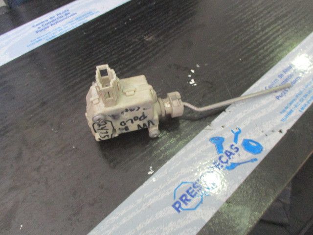 Pistola do depósito de combustível VOLKSWAGEN Polo (9N)
