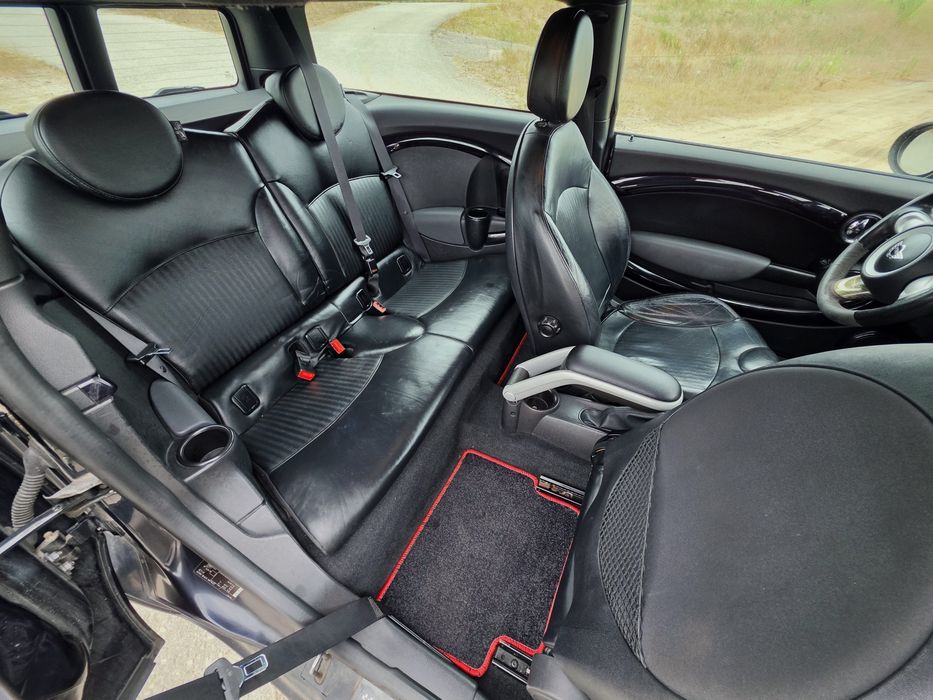 Mini Clubman John Cooper Works 1.6 Turbo 211Cv, Full-black