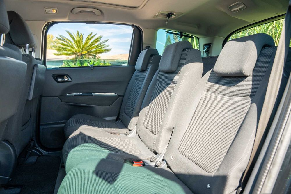 peugeot 5008 7 lugares + teto panorâmico