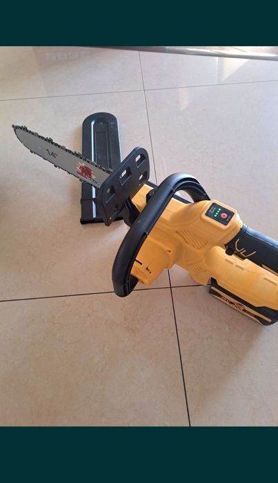 Piła akumulatorowa 14 cali  Bull Tech 2x akumulator 5ah