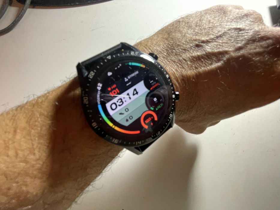 Smartwatch Huawei GT2 (avariado)