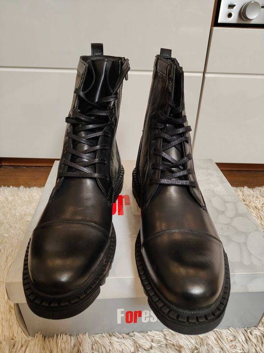 Buty trekingi męskie Forester 4086 r 42