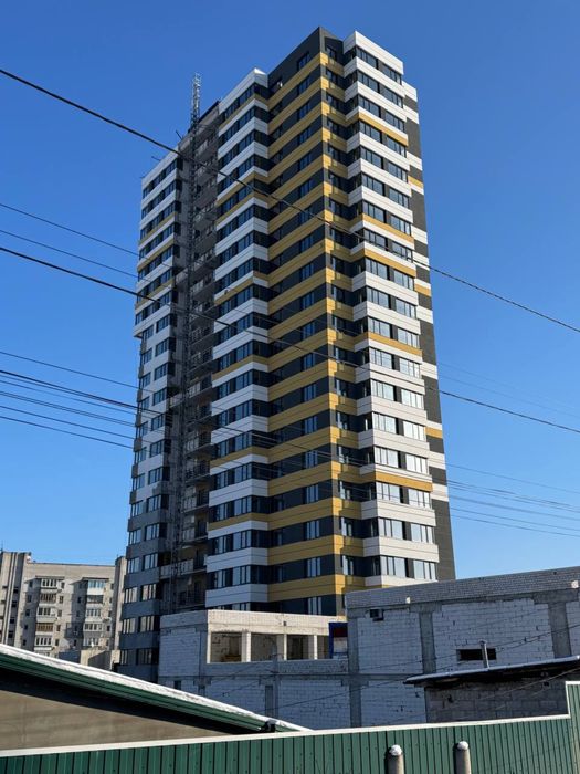 Срочно! Самая низкая цена ! Продам квартиру в Новострое Победа  25500$