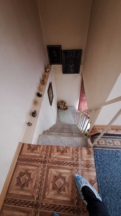 Продам дом в живописном месте вблизи озера пригород Одессы.