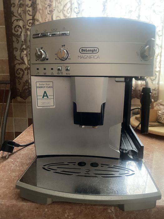 Delonghi кавомашина