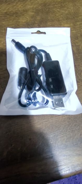 Кабель для роутера  с переключателем с 5 на  9/12 вольт