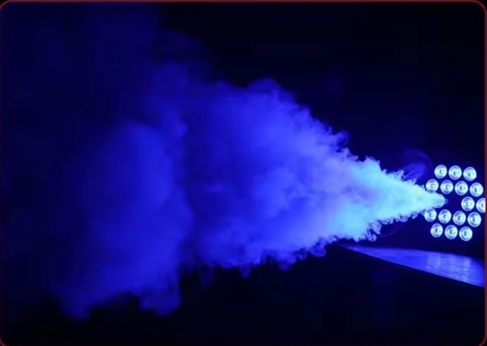 Máquina de Fumo / Fumaça 500W com 18 LED's