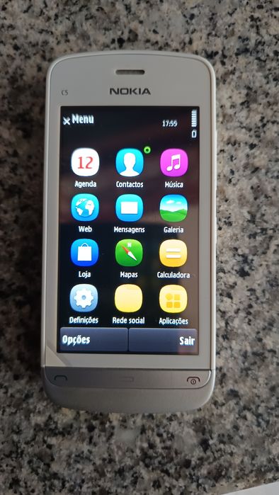Nokia C5 03 a funcionar para Colecionadores