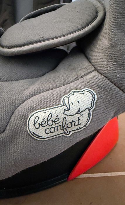 Cadeira Auto Bébé Confort Axiss (rotativa)