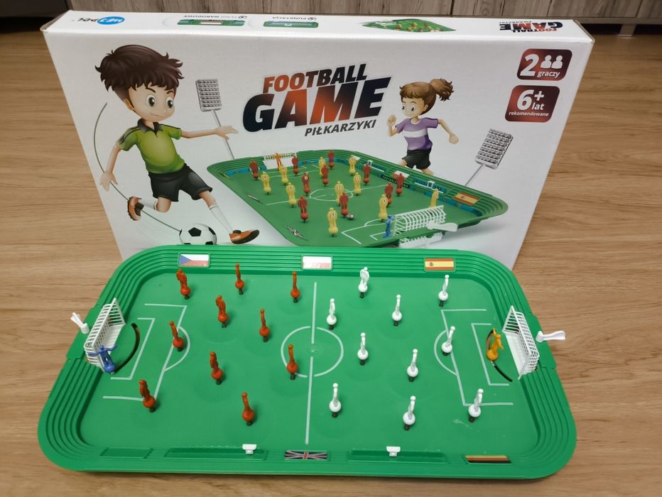 Piłkarzyki gra zręcznościowa