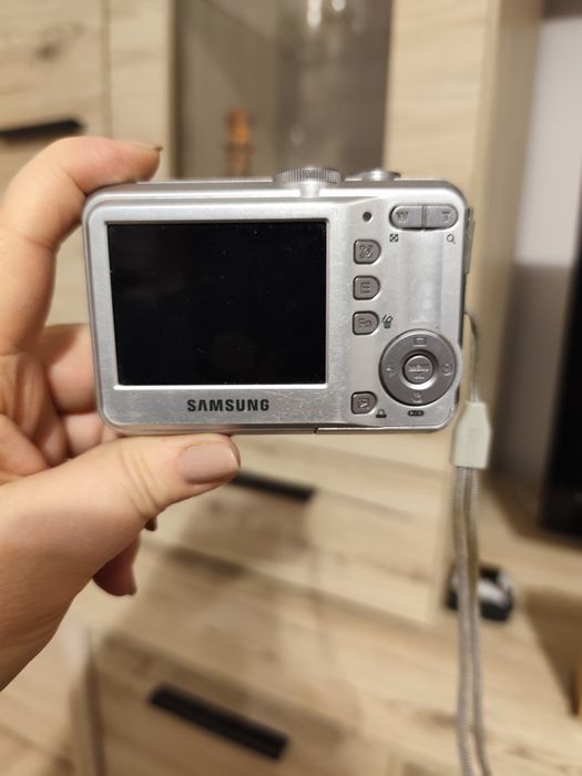 Kompaktowy aparat cyfrowy Samsung  S760