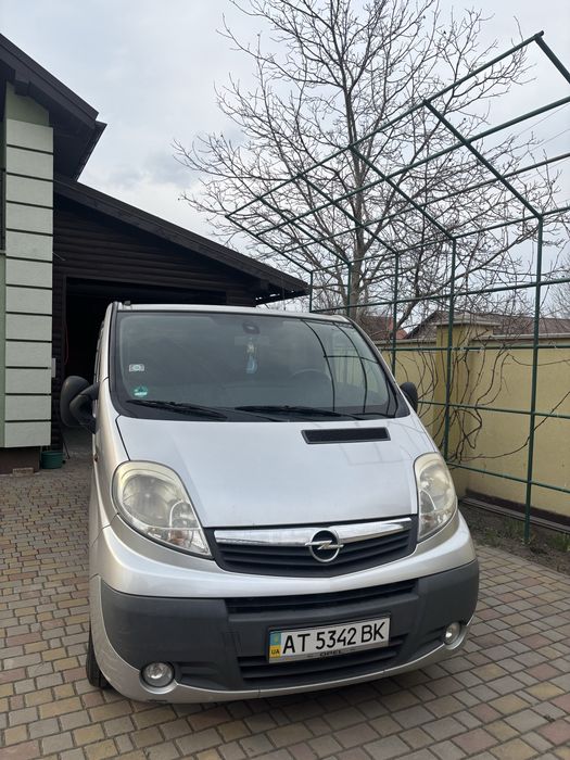 Продам OPEL VIVARO пасажирський