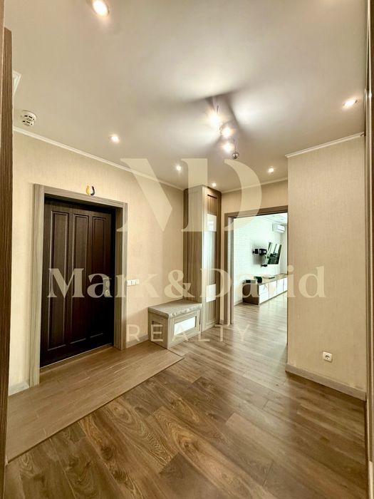 ЖК Сонячна Брама Голосіївський р-н метро ВДНХ квартира 106м2