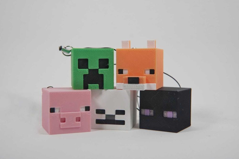Brelok imienny z Twoim imieniem - Minecraft 3D z figurką / ZESTAW
