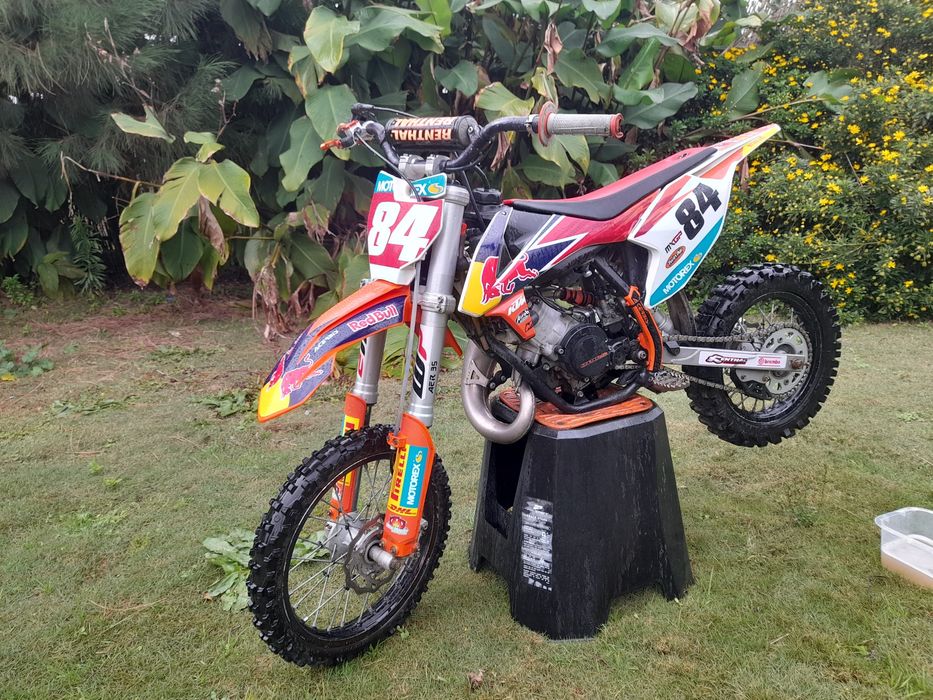 Vendo Ktm sx50  com muitos extras
