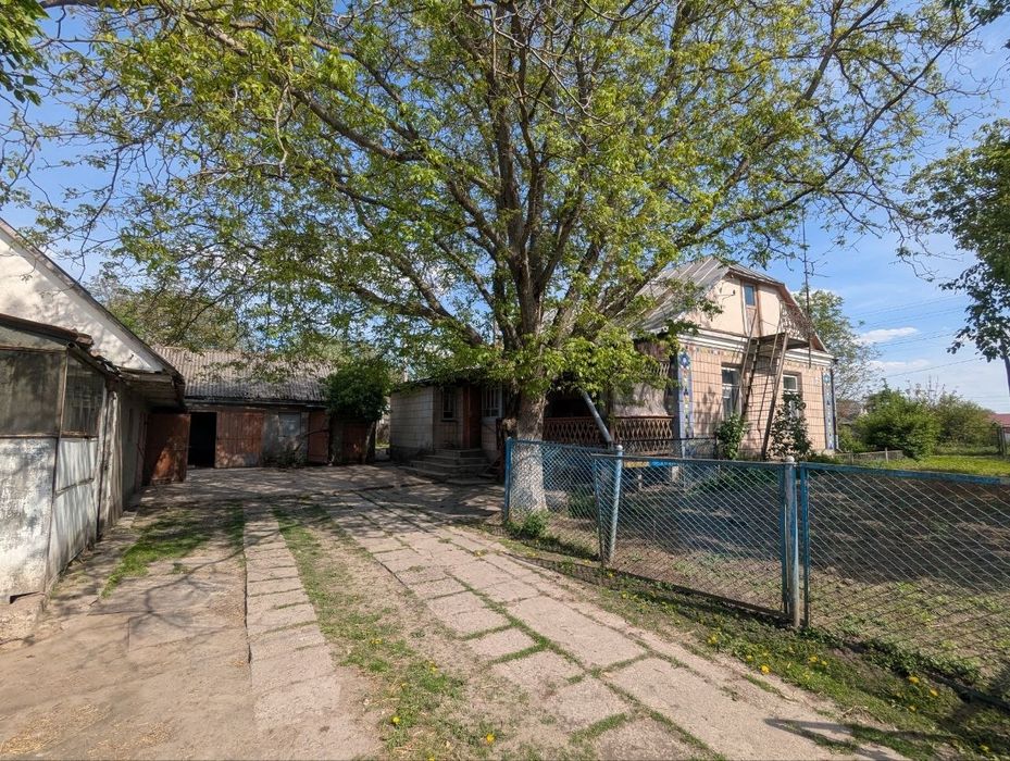 Продаж будинку В. Житин