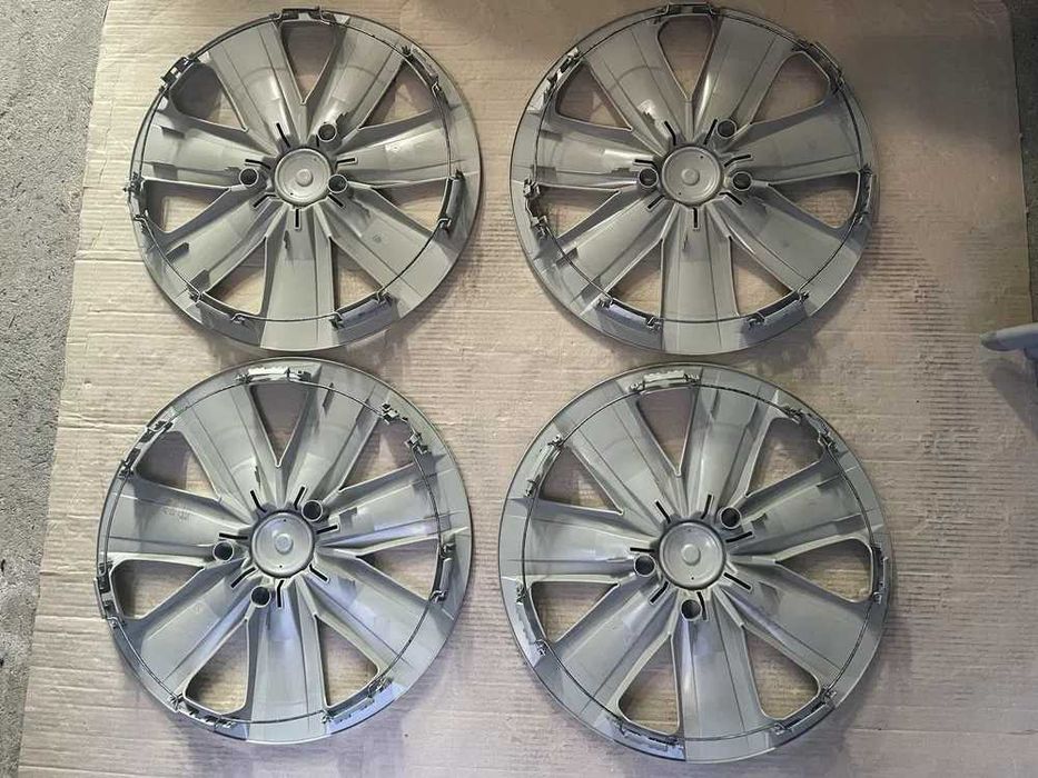 Продам Оригінал Ковпаки R16 VW Group VW Passat B7, Caddy, Golf, Jetta,Touran !
