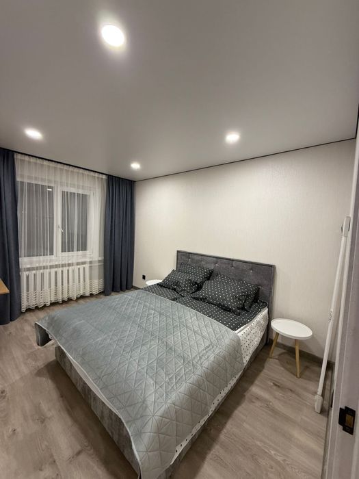 Двокімнатна квартира подобово по вулиці Шевченка