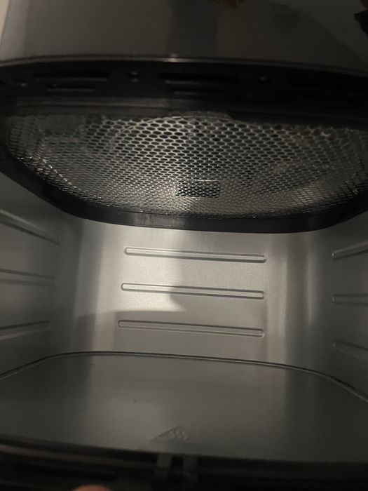 Air Fryer W bardzo dobrym stanie  w prawie nie używany