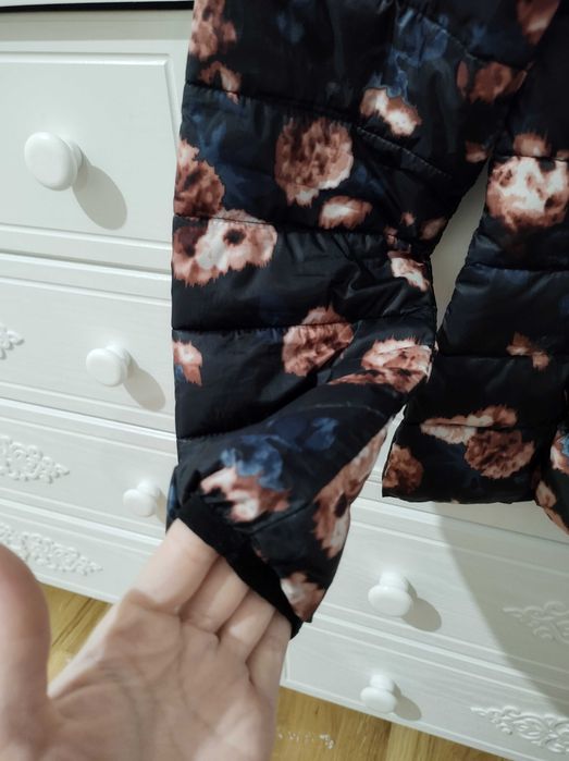 Курточка Демі тоненька pimkie на тонкому синтепоні розмір ХС