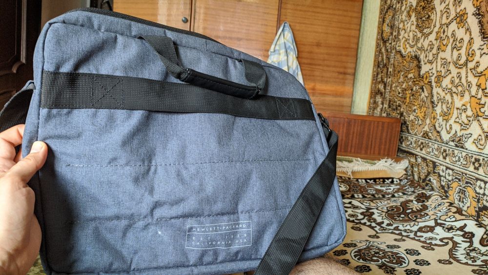 Новая сумка для ноутбука 15' Quicksilver и HP