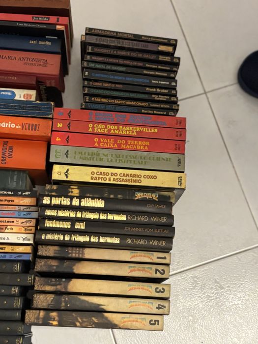 Livros antigos conjunto 106